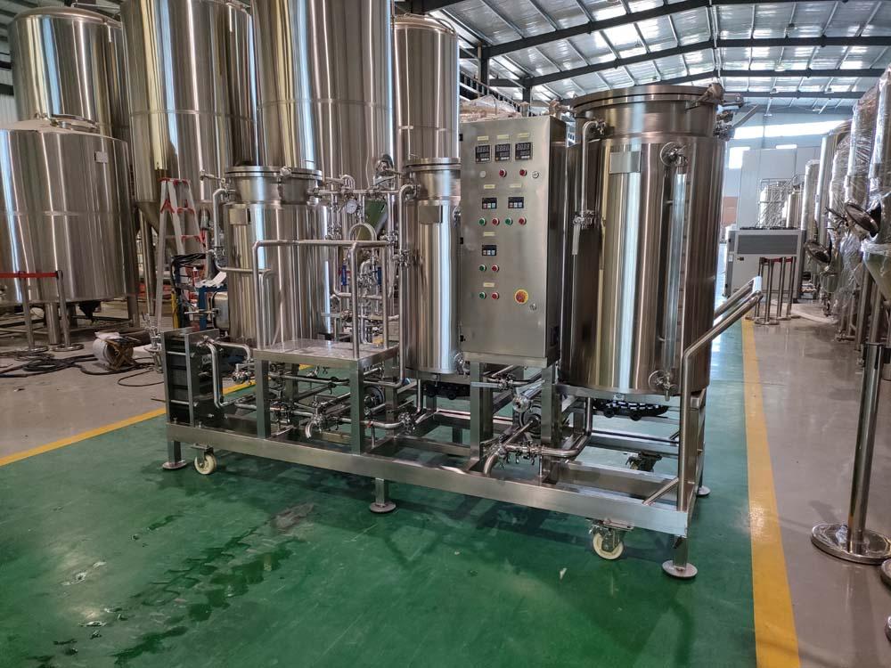 <b>1 HL Two Vessel Brewhouse Equ</b>